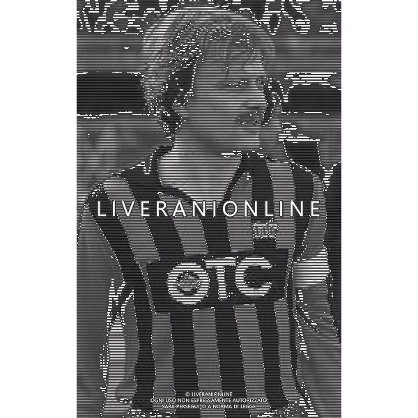 27-01-1985 AREZZO CAMPIONATO DI CALCIO SERIE B AREZZO -PISA 0-1 NELLA FOTO KLAUS BERGGREEN AG ALDO LIVERANI SAS