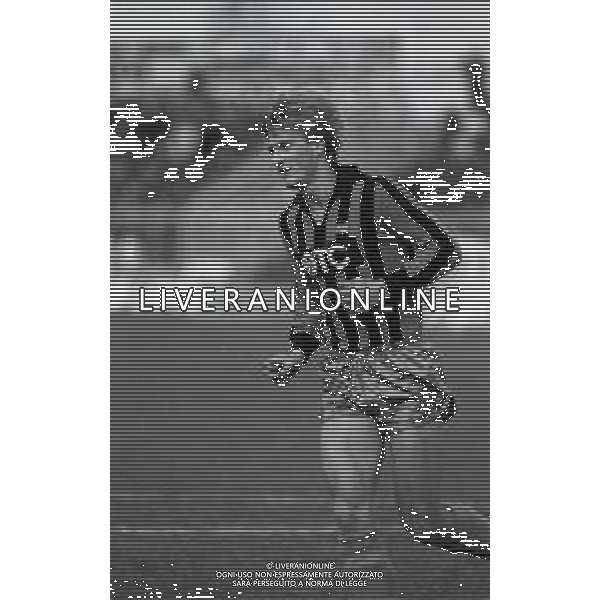 27-01-1985 AREZZO CAMPIONATO DI CALCIO SERIE B AREZZO -PISA 0-1 NELLA FOTO WIM KIEFT AG ALDO LIVERANI SAS