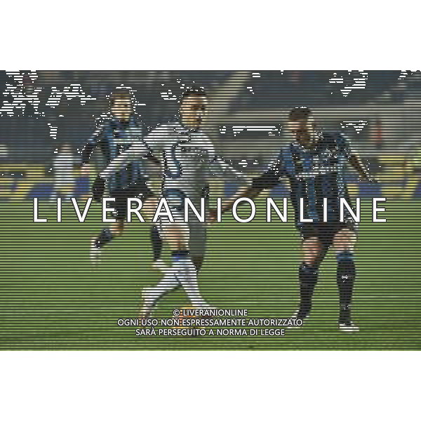 Lautaro Martinez (Inter) e Merih Demiral (Atalanta) Atalanta vs Inter Campionato Serie A TIM - 22a giornata Bergamo 16-01-2022 Gewiss Stadium - Stadio Atleti Azzurri d\'Italia foto Roberto Garavaglia/ag. Aldo Liverani sas/AGENZIA ALDO LIVERANI SAS