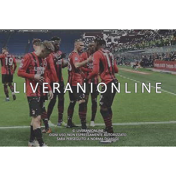 esultanza Milan dopo il gol dell\'1 a 0 Rafael Leao Milan vs Spezia Campionato Serie A TIM - 22a giornata Milano 17-01-2022 Stadio Giuseppe Meazza - San Siro foto Roberto Garavaglia/ag. Aldo Liverani sas/AGENZIA ALDO LIVERANI SAS