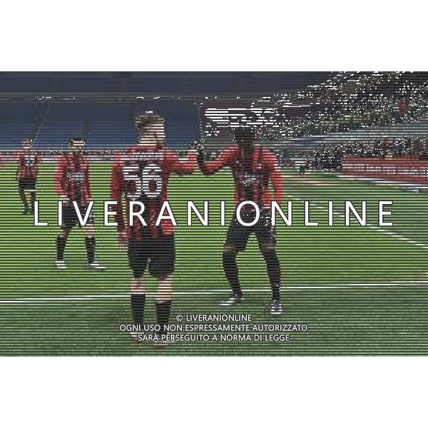 esultanza Milan dopo il gol dell\'1 a 0 Rafael Leao Milan vs Spezia Campionato Serie A TIM - 22a giornata Milano 17-01-2022 Stadio Giuseppe Meazza - San Siro foto Roberto Garavaglia/ag. Aldo Liverani sas/AGENZIA ALDO LIVERANI SAS