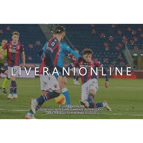 BOLOGNA vs NAPOLI CAMPIONATO CALCIO SERIE A TIM 17.01.2022 NELLA FOTO TIRO DI AARON HICKEY © VILLANI / AGENZIA ALDO LIVERANI SAS