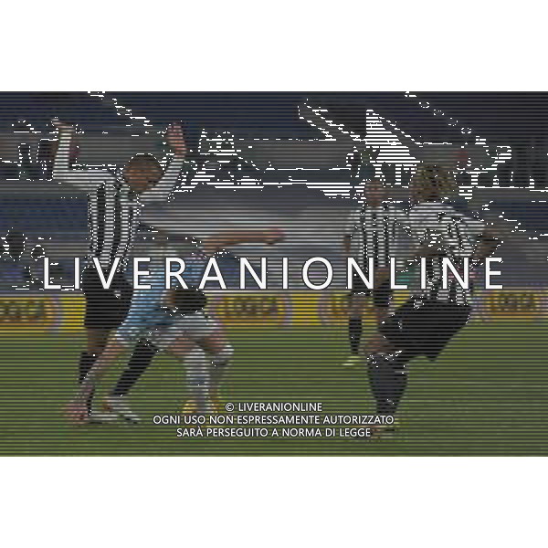 Lazio vs Udinese Coppa Italia - Ottavi di finale Stadio Olimpico - Roma 18-01-2022 nella foto Becao e Milinkovic ©Federico Gaetano/AGENZIA ALDO LIVERANI SAS