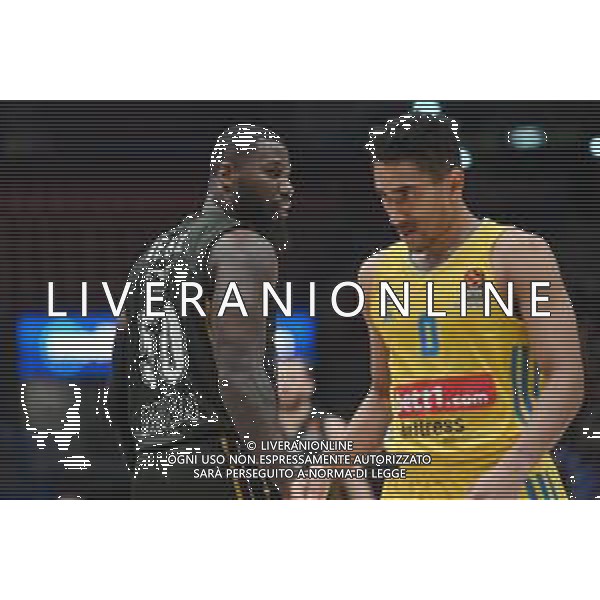¬© TVRG Benjamin Bentil (Olimpia Milano) SX e Maodo Lo (Alba Berlino) DX AX Armani Exchange Milano vs Alba Berlino Turkish Airlines EuroLeague - 18a giornata regular season Assago (MI) 18-01-2022 Mediolanum Forum foto Roberto Garavaglia/ag. Aldo Liverani sas/AGENZIA ALDO LIVERANI SAS