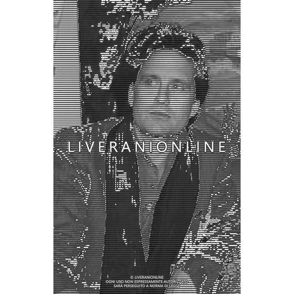 17-02-1986 MILANO TERRAZZA MARTINI CONFERENZA STAMPA MICHAEL DOUGLAS NELLA FOTO MICHAEL DOUGLAS AG ALDO LIVERANI SAS