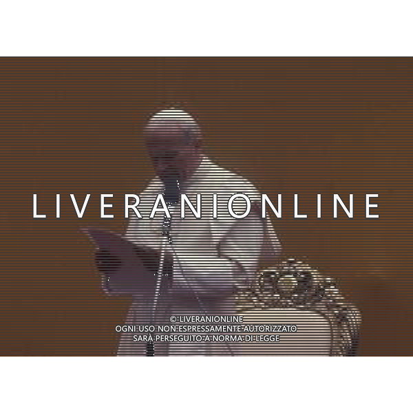 RETROSPETTIVA -Papa Giovanni Paolo II è stato il 264º papa della Chiesa cattolica e vescovo di Roma, 6º sovrano dello Stato della Città del Vaticano. NELLA FOTO PAPA GIOVANNI PAOLO II KAROL WOYTILA A MILANO NELL\'ANNO 1983 AG ALDO LIVERANI SAS