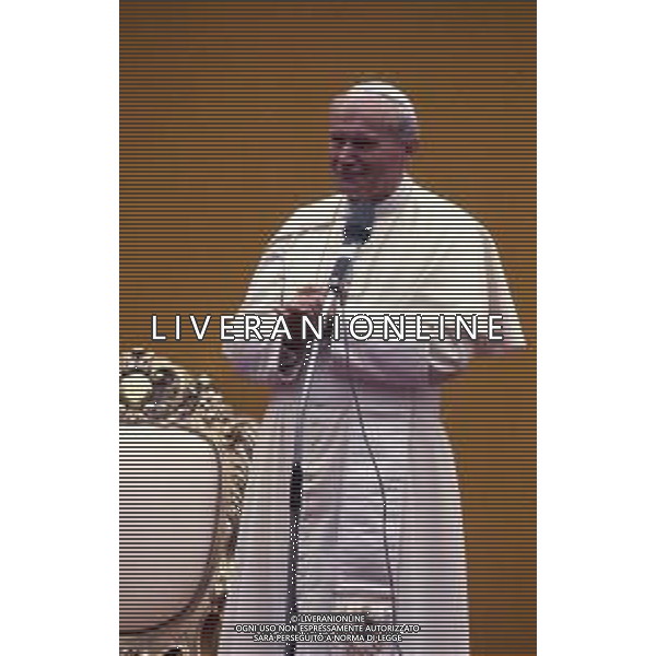 RETROSPETTIVA -Papa Giovanni Paolo II è stato il 264º papa della Chiesa cattolica e vescovo di Roma, 6º sovrano dello Stato della Città del Vaticano. NELLA FOTO PAPA GIOVANNI PAOLO II KAROL WOYTILA A MILANO NELL\'ANNO 1983 AG ALDO LIVERANI SAS