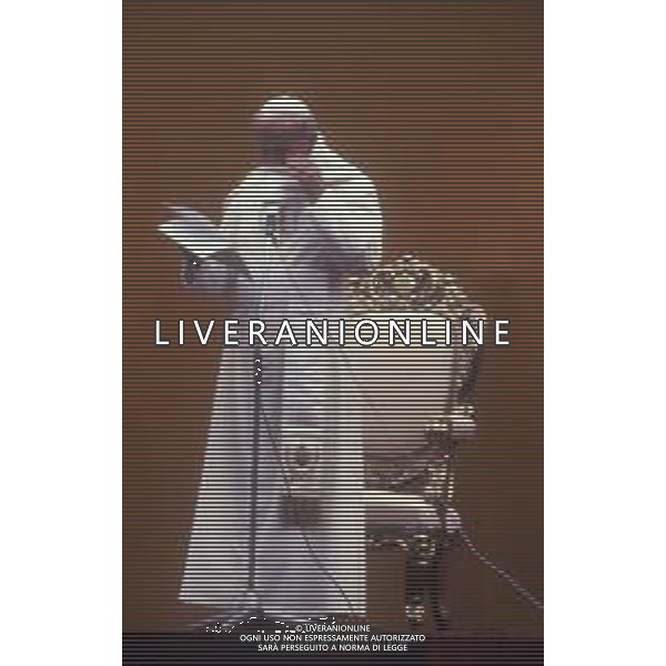RETROSPETTIVA -Papa Giovanni Paolo II è stato il 264º papa della Chiesa cattolica e vescovo di Roma, 6º sovrano dello Stato della Città del Vaticano. NELLA FOTO PAPA GIOVANNI PAOLO II KAROL WOYTILA A MILANO NELL\'ANNO 1983 AG ALDO LIVERANI SAS