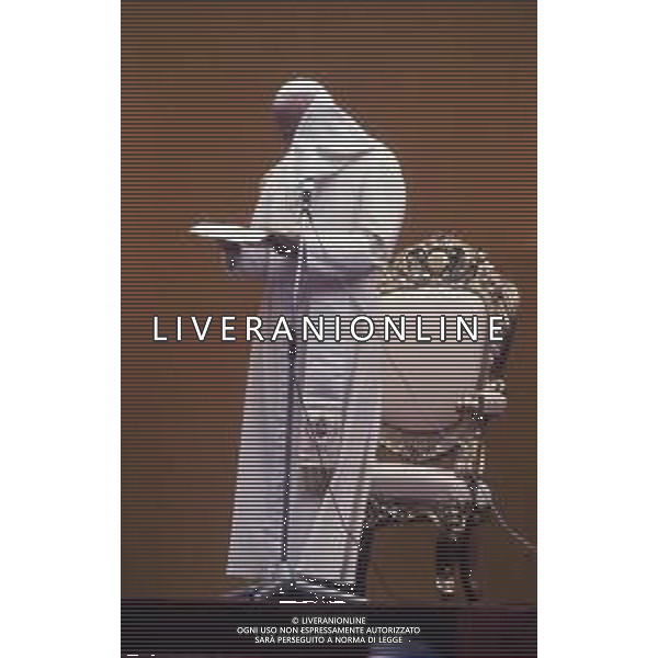 RETROSPETTIVA -Papa Giovanni Paolo II è stato il 264º papa della Chiesa cattolica e vescovo di Roma, 6º sovrano dello Stato della Città del Vaticano. NELLA FOTO PAPA GIOVANNI PAOLO II KAROL WOYTILA A MILANO NELL\'ANNO 1983 AG ALDO LIVERANI SAS