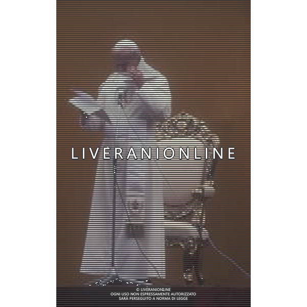 RETROSPETTIVA -Papa Giovanni Paolo II è stato il 264º papa della Chiesa cattolica e vescovo di Roma, 6º sovrano dello Stato della Città del Vaticano. NELLA FOTO PAPA GIOVANNI PAOLO II KAROL WOYTILA A MILANO NELL\'ANNO 1983 AG ALDO LIVERANI SAS