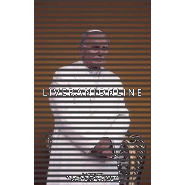 RETROSPETTIVA -Papa Giovanni Paolo II è stato il 264º papa della Chiesa cattolica e vescovo di Roma, 6º sovrano dello Stato della Città del Vaticano. NELLA FOTO PAPA GIOVANNI PAOLO II KAROL WOYTILA A MILANO NELL\'ANNO 1983 AG ALDO LIVERANI SAS