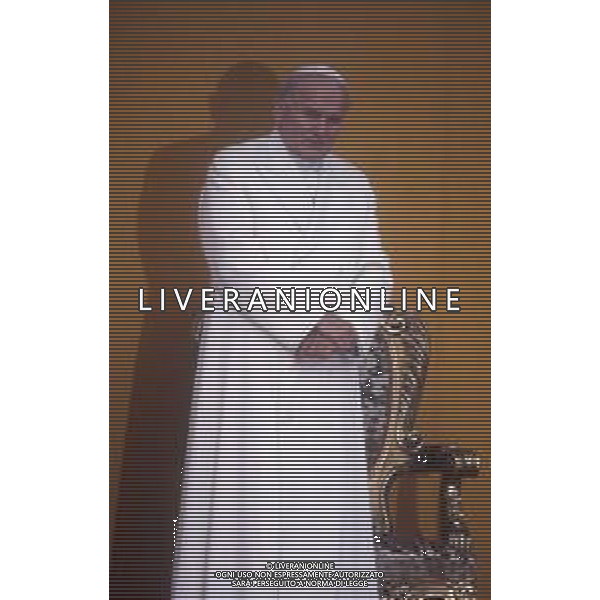 RETROSPETTIVA -Papa Giovanni Paolo II è stato il 264º papa della Chiesa cattolica e vescovo di Roma, 6º sovrano dello Stato della Città del Vaticano. NELLA FOTO PAPA GIOVANNI PAOLO II KAROL WOYTILA A MILANO NELL\'ANNO 1983 AG ALDO LIVERANI SAS