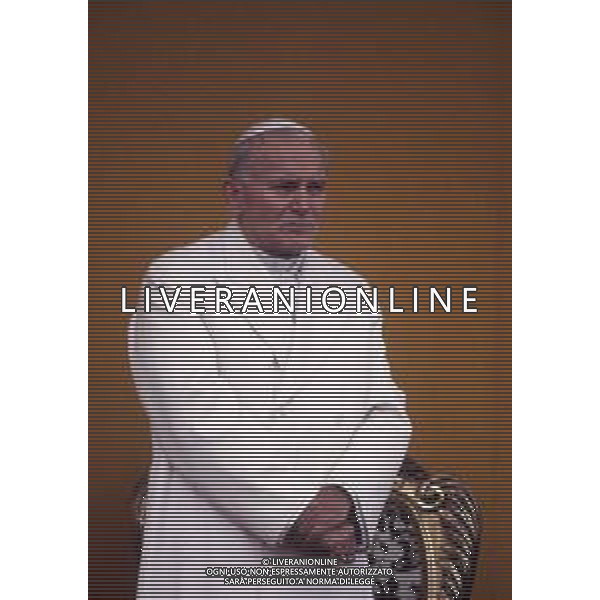 RETROSPETTIVA -Papa Giovanni Paolo II è stato il 264º papa della Chiesa cattolica e vescovo di Roma, 6º sovrano dello Stato della Città del Vaticano. NELLA FOTO PAPA GIOVANNI PAOLO II KAROL WOYTILA A MILANO NELL\'ANNO 1983 AG ALDO LIVERANI SAS
