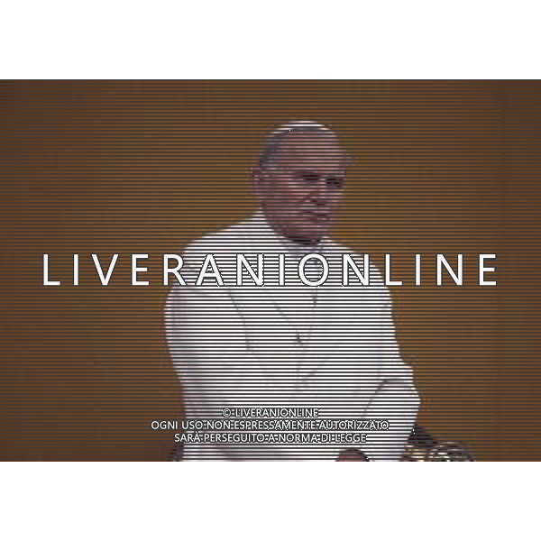 RETROSPETTIVA -Papa Giovanni Paolo II è stato il 264º papa della Chiesa cattolica e vescovo di Roma, 6º sovrano dello Stato della Città del Vaticano. NELLA FOTO PAPA GIOVANNI PAOLO II KAROL WOYTILA A MILANO NELL\'ANNO 1983 AG ALDO LIVERANI SAS