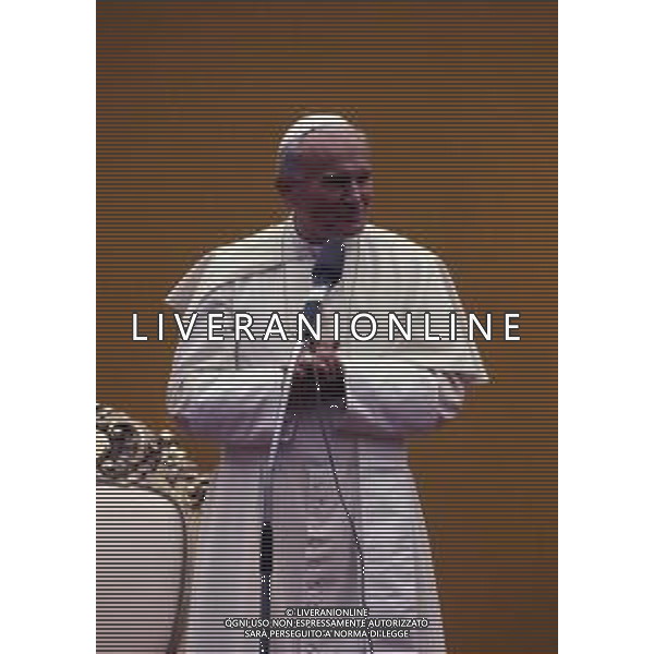 RETROSPETTIVA -Papa Giovanni Paolo II è stato il 264º papa della Chiesa cattolica e vescovo di Roma, 6º sovrano dello Stato della Città del Vaticano. NELLA FOTO PAPA GIOVANNI PAOLO II KAROL WOYTILA A MILANO NELL\'ANNO 1983 AG ALDO LIVERANI SAS