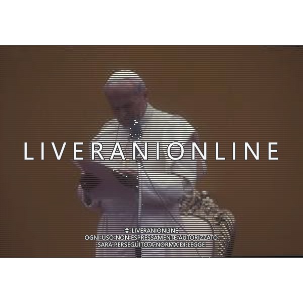 RETROSPETTIVA -Papa Giovanni Paolo II è stato il 264º papa della Chiesa cattolica e vescovo di Roma, 6º sovrano dello Stato della Città del Vaticano. NELLA FOTO PAPA GIOVANNI PAOLO II KAROL WOYTILA A MILANO NELL\'ANNO 1983 AG ALDO LIVERANI SAS