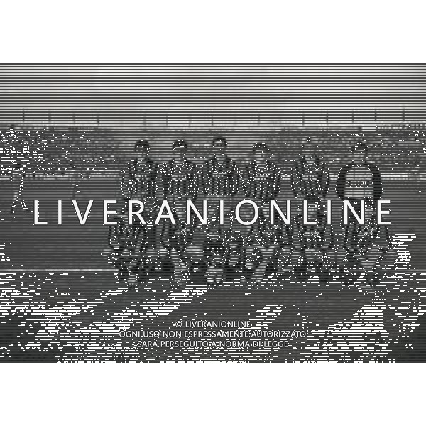 09-12-1984 PISA CAMPIONATO DI CALCIO SERIE B PISA-TRIESTINA 1-1 NELLA FOTO FORMAZIONE PISA CALCIO 1984-1985 AG ALDO LIVERANI SAS