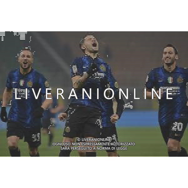Stefano Sensi (Inter) esulta dopo il gol del 3 a 2 Inter vs Empoli Coppa Italia Frecciarossa - ottavi di finale Milano 19-01-2022 Stadio Giuseppe Meazza - San Siro foto Roberto Garavaglia/ag. Aldo Liverani sas /AGENZIA ALDO LIVERANI SAS