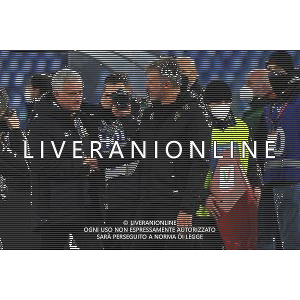 Roma vs Lecce Coppa Italia - Ottavi di finale Stadio Olimpico - Roma 20-01-2022 nella foto Marco Baroni e Jose\' Mourinho ©Federico Gaetano/AGENZIA ALDO LIVERANI SAS