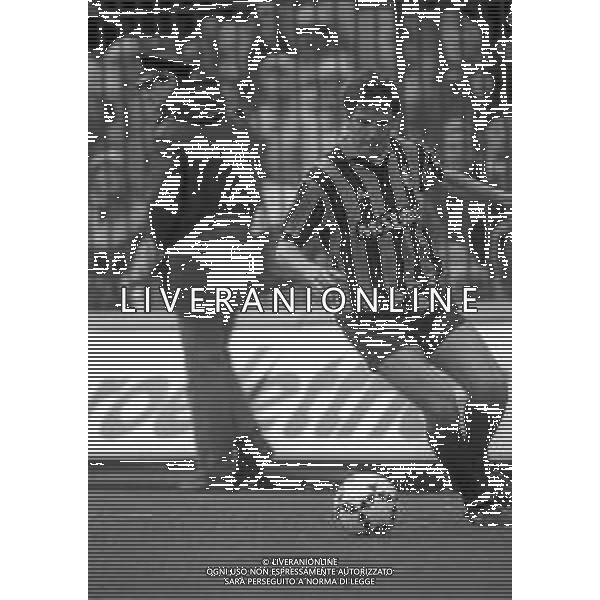 RETROSPETTIVA LUCIANO MARANGON CALCIATORE NELLA FOTO LUCIANO MARANGON CON LA MAGLIA DELL\'INTER NELL\'ANNO 1986-1987 AG ALDO LIVERANI SAS