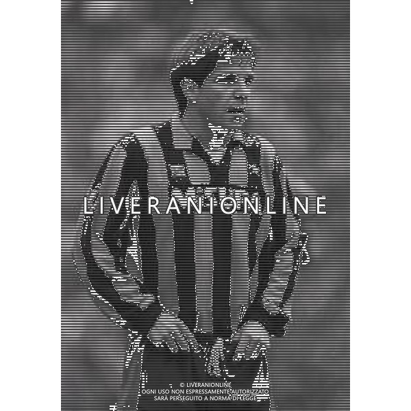 RETROSPETTIVA LUCIANO MARANGON CALCIATORE NELLA FOTO LUCIANO MARANGON CON LA MAGLIA DELL\'INTER NELL\'ANNO 1986-1987 AG ALDO LIVERANI SAS