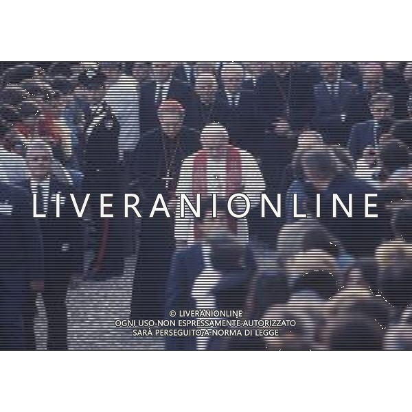 RETROSPETTIVA PAPA GIOVANNI PAOLO II KAROL WOJTYLA NELLA FOTO PAPA GIOVANNI PAOLO II KAROL WOJTYLA IN VISITA IN LOMBARDIA NELL\'ANNO 1984 AG ALDO LIVERANI SAS