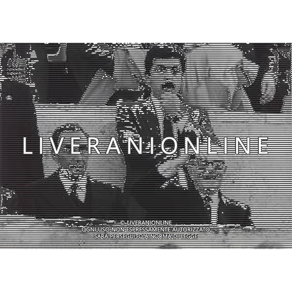 RETROSPETTIVA FRANCO CARRARO DIRIGENTE SPORTIVO E POLITICO NELLA FOTO FRANCO CARRARO NELL\'ANNO 1980 CON SANDRO PERTINI ALLO STADIO DI ROMA AG ALDO LIVERANI SAS 