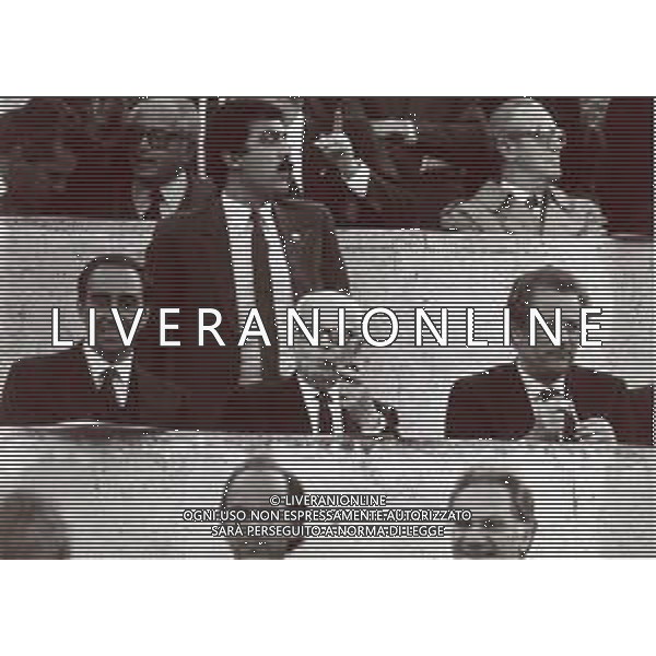 RETROSPETTIVA FRANCO CARRARO DIRIGENTE SPORTIVO E POLITICO NELLA FOTO FRANCO CARRARO NELL\'ANNO 1980 CON SANDRO PERTINI E FRANCO SORDILLO ALLO STADIO DI ROMA AG ALDO LIVERANI SAS 