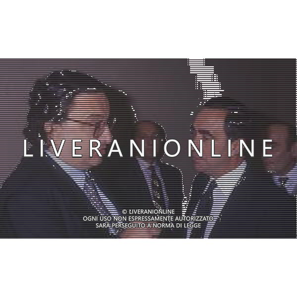 RETROSPETTIVA FRANCO CARRARO DIRIGENTE SPORTIVO E POLITICO NELLA FOTO FRANCO CARRARO NELL\'ANNO 1987 A MILANO CON GIANNI DE MICHELIS AG ALDO LIVERANI SAS 