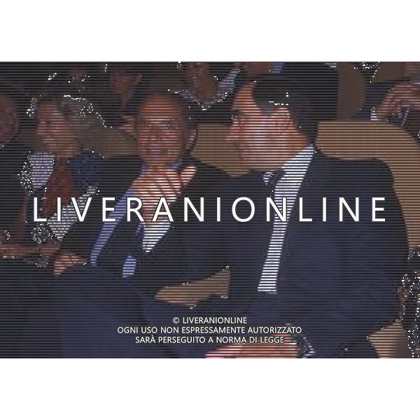 RETROSPETTIVA FRANCO CARRARO DIRIGENTE SPORTIVO E POLITICO NELLA FOTO FRANCO CARRARO NELL\'ANNO 1987 A MILANO CON ENRICO MANCA AG ALDO LIVERANI SAS 