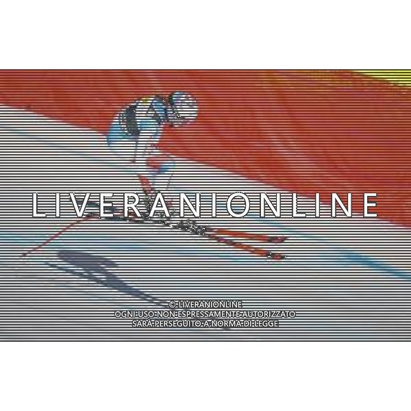 Luca Tedeschi/LMedia - 2022 FIS Ski World Cup - Women\'s Down Hill - alpine ski race January 22 2022 - Olympia slope Cortina d\'Ampezzo, Italy 2022 FIS Ski World Cup - Women\'s Down Hill Photo showing: GISIN Michelle (SUI) in action @Luca Tedeschi/LiveMedia /AGENZIA ALDO LIVERANI SAS
