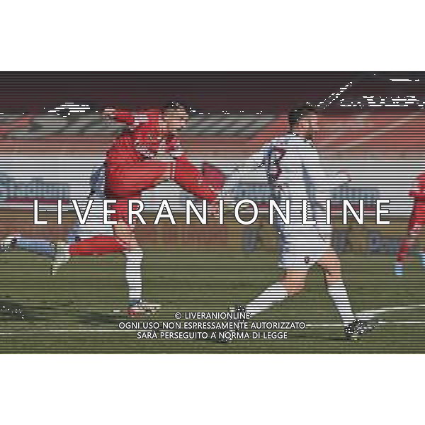 ¬© TVRG Dany Mota Carvalho (Monza) colpisce la traversa con un tiro da fuori area Monza vs Reggina Campionato Serie BKT - 20a giornata Monza 22-01-2022 U-Power Stadium foto Roberto Garavaglia/ag. Aldo Liverani sas /AGENZIA ALDO LIVERANI SAS