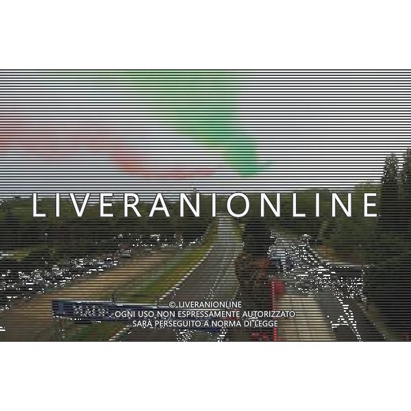 IMOLA 18 04 2021 FRECCE TRICOLORI VOLANO SOPRA L\'AUTODROMO ENZO E DINO FERRARI PRIMA DELLA PARTENZA DEL GP FORMULA 1 IMOLA ©SANNA/AGENZIA ALDO LIVERANI SAS