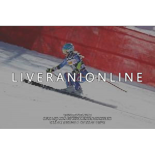 Luca Tedeschi/LMedia - 2022 FIS Ski World Cup - Women Super Giant - alpine ski race January 23 2022 - Olympia slope Cortina Ampezzo, Italy 2022 FIS Ski World Cup - Women Super Giant Photo showing: Laura Gauche (FRA) @Luca Tedeschi/LiveMedia AG ALDO LIVERANI SAS
