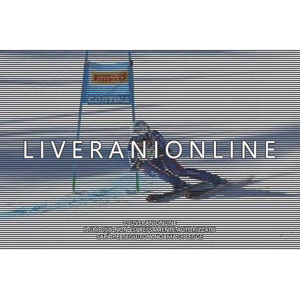 Luca Tedeschi/LMedia - 2022 FIS Ski World Cup - Women Super Giant - alpine ski race January 23 2022 - Olympia slope Cortina Ampezzo, Italy 2022 FIS Ski World Cup - Women Super Giant Photo showing: Romane Miradoli (FRA) @Luca Tedeschi/LiveMedia AG ALDO LIVERANI SAS