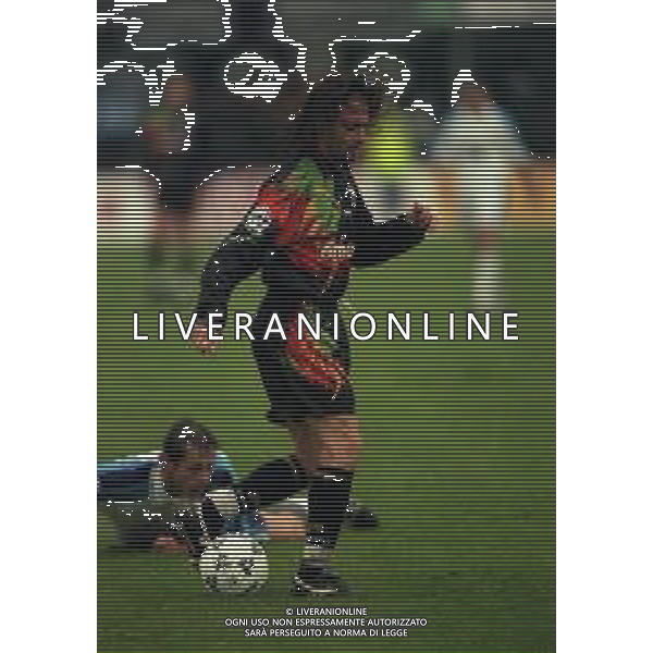 09-11-1997 VENEZIA-CAMPIONATO DI CALCIO SERIE B VENEZIA-PESCARA 3-0 NELLA FOTO STEFAN SCHWOCH AG ALDO LIVERANI SAS