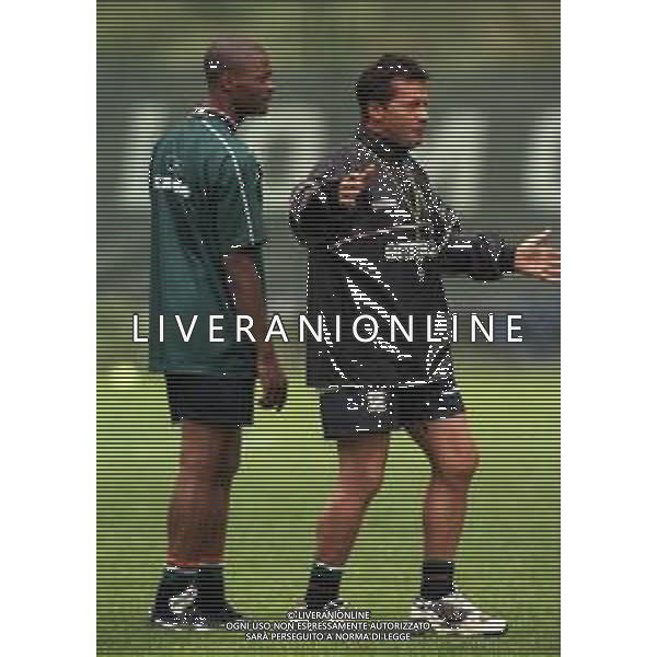 1998 VAL DI FASSA- RITIRO VENEZIA CALCIO NELLA FOTO ZEINGBO KENNETH E WALTER NOVELLINO AG ALDO LIVERANI SAS