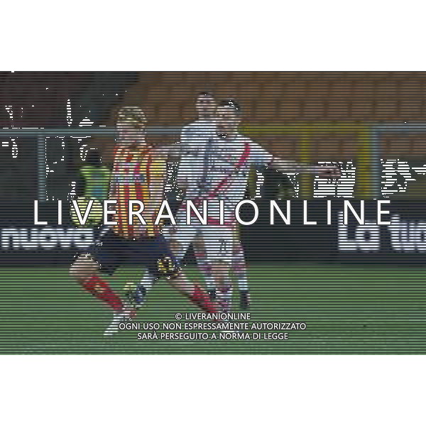 Emmanuele Mastrodonato/LMedia - US Lecce vs US Cremonese - Italian soccer Serie B match 2021/2022 January 23 2022 - Stadio Via del Mare Lecce, Italy US Lecce vs US Cremonese Photo showing: Morten Hjulmand (US Lecce) and GIANLUCA GAETANO (US Cremonese) @Emmanuele Mastrodonato/LiveMedia /AGENZIA ALDO LIVERANI SAS
