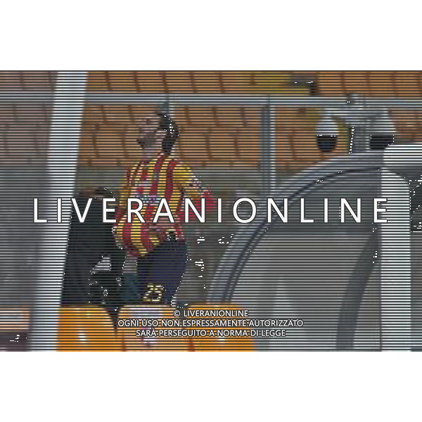 Emmanuele Mastrodonato/LMedia - US Lecce vs US Cremonese - Italian soccer Serie B match 2021/2022 January 23 2022 - Stadio Via del Mare Lecce, Italy US Lecce vs US Cremonese Photo showing: Antonino Gallo (US Lecce) celebrates after scoring a goal of 1-0 @Emmanuele Mastrodonato/LiveMedia /AGENZIA ALDO LIVERANI SAS