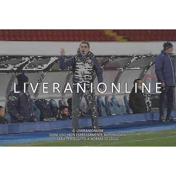 Emmanuele Mastrodonato/LMedia - US Lecce vs US Cremonese - Italian soccer Serie B match 2021/2022 January 23 2022 - Stadio Via del Mare Lecce, Italy US Lecce vs US Cremonese Photo showing: coach Fabio Pecchia (US Cremonese) @Emmanuele Mastrodonato/LiveMedia /AGENZIA ALDO LIVERANI SAS