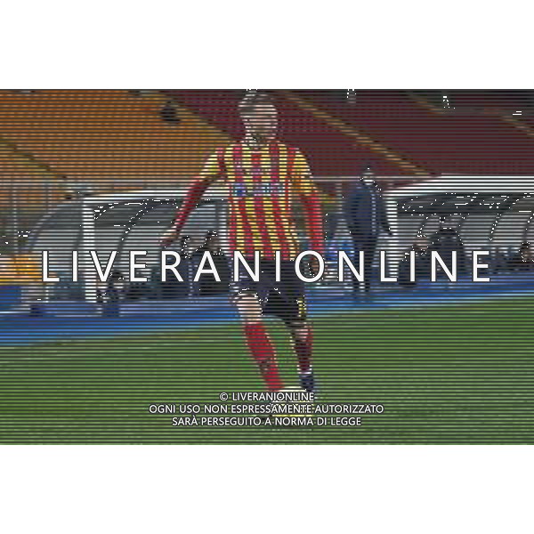 Emmanuele Mastrodonato/LMedia - US Lecce vs US Cremonese - Italian soccer Serie B match 2021/2022 January 23 2022 - Stadio Via del Mare Lecce, Italy US Lecce vs US Cremonese Photo showing: Thorir Johann Helgason (US Lecce) @Emmanuele Mastrodonato/LiveMedia /AGENZIA ALDO LIVERANI SAS