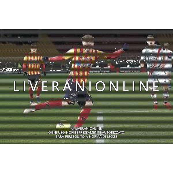 Emmanuele Mastrodonato/LMedia - US Lecce vs US Cremonese - Italian soccer Serie B match 2021/2022 January 23 2022 - Stadio Via del Mare Lecce, Italy US Lecce vs US Cremonese Photo showing: Thorir Johann Helgason (US Lecce) @Emmanuele Mastrodonato/LiveMedia /AGENZIA ALDO LIVERANI SAS