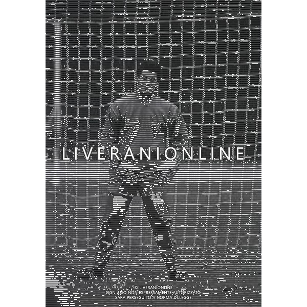 RETROSPETTIVA GIANLUCA VIALLI CALCIATORE NELLA FOTO GIANLUCA VIALLI IN ALLENAMENTO CON LA NAZIONALE ITALIANA NELL\'ANNO 1985  AG ALDO LIVERANI SAS 