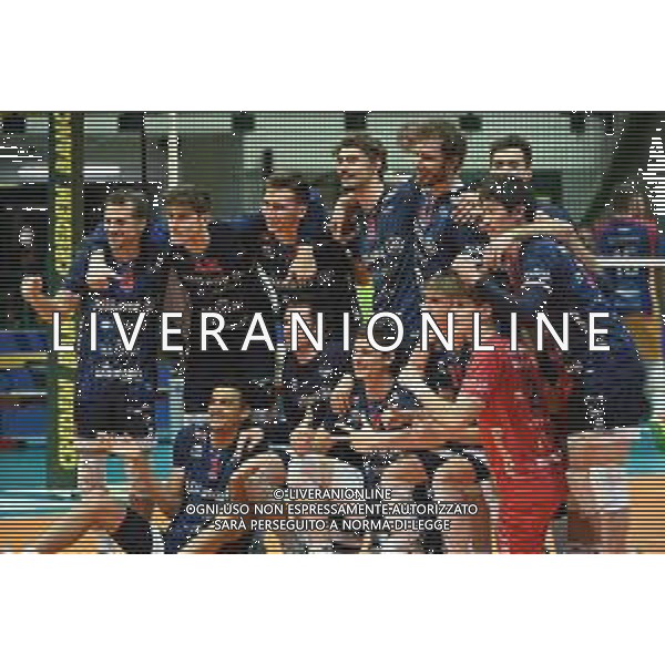¬© TVRG esultanza finale Milano Vero Volley Monza vs Allianz Milano Campionato SuperLega Credem Banca - 15a giornata Monza 26-01-2022 Arena di Monza foto Roberto Garavaglia/ag. Aldo Liverani sas/AGENZIA ALDO LIVERANI SAS
