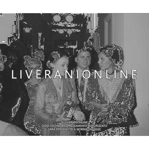 RETROSPETTIVA CLAUDIA MORI ATTRICE E CANTANTE NELLA FOTO A CAMPIONE NEL 1981 CON MILENA VUKOTIC E MARCO MESSERI ©Archivio Giovanni Liverani/AGENZIA ALDO LIVERANI SAS