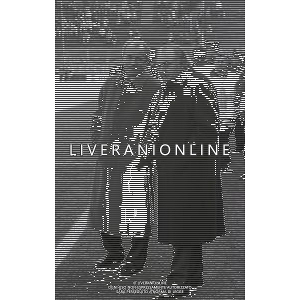 RETROSPETTIVA CORRADO FERLAINO PRESIDENTE NAPOLI CALCIO NELLA FOTO CORRADO FERLAINO PRESIDENTE NAPOLI CALCIO CON L\'ALLENATORE VUJADIN BOSKOV NELL\'ANNO 1995-1996 AG ALDO LIVERANI SAS