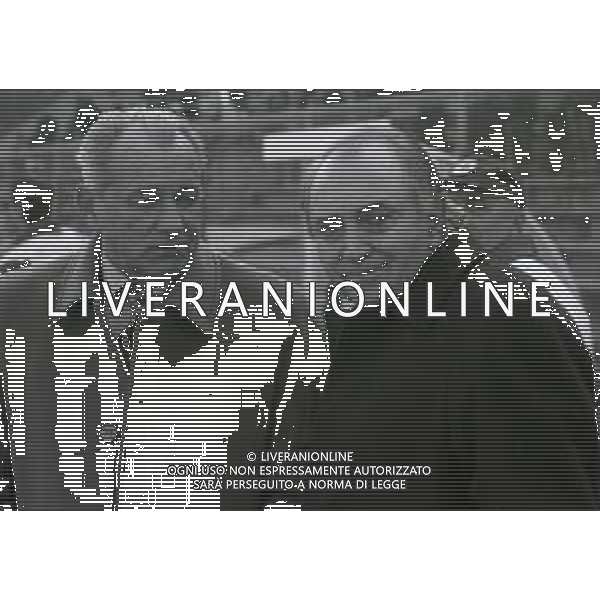 RETROSPETTIVA CORRADO FERLAINO PRESIDENTE NAPOLI CALCIO NELLA FOTO CORRADO FERLAINO PRESIDENTE NAPOLI CALCIO CON L\'ALLENATORE VUJADIN BOSKOV NELL\'ANNO 1995-1996 AG ALDO LIVERANI SAS