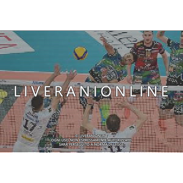 ¬© TVRG Sebastian Sole\' (Perugia) Allianz Milano vs Sir Safety Conad Perugia Campionato SuperLega Credem Banca - 19a giornata Milano 30-01-2022 Allianz Cloud PalaLido foto Roberto Garavaglia/ag. Aldo Liverani sas/AGENZIA ALDO LIVERANI SAS