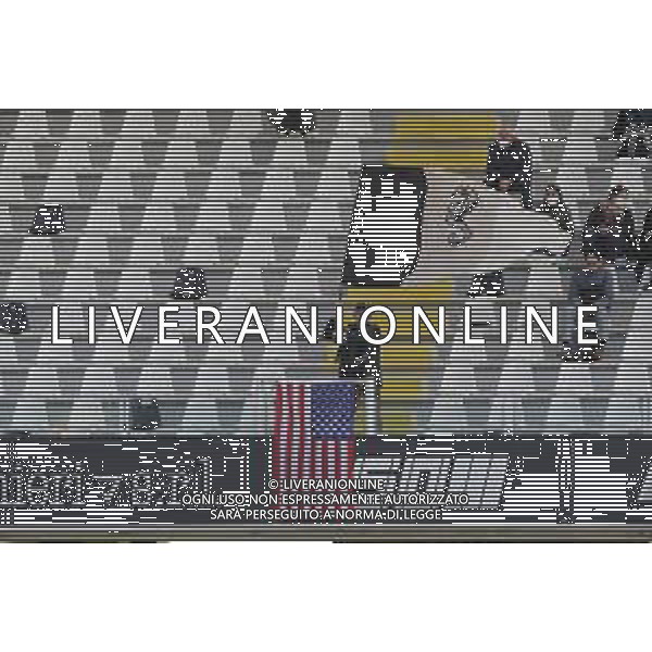 Cesena - Olbia Campionato di calcio Serie C girone B 30/01/2022 nella foto: tifoso del cesena con la bandiera americana e della squadra del cesena ©Claudio Zamagni/Agenzia Aldo Liverani /AGENZIA ALDO LIVERANI SAS