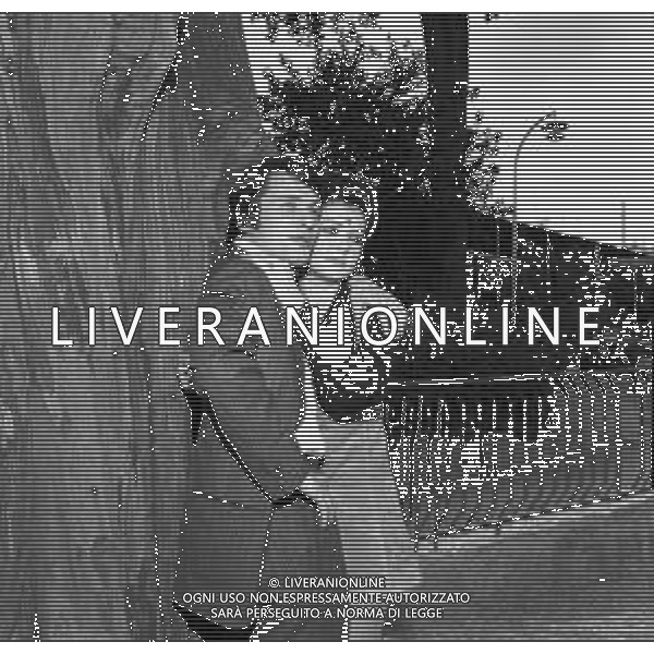 RETROSPETTIVA LORETTA GOGGI ATTRICE E CANTANTE NELLA FOTO CON ALDO REGGIANI A ROMA NELL\'OTTOBRE 1969 ©archivio Giovanni Liverani/AGENZIA ALDO LIVERANI SAS